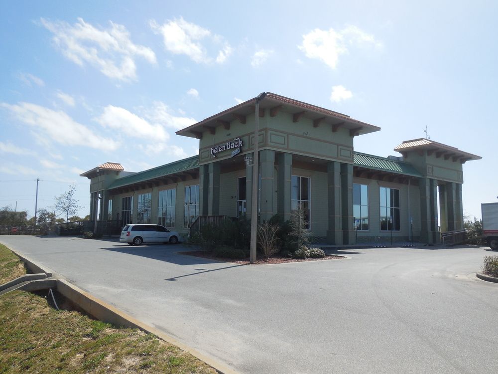 8651 Navarre Pkwy, Navarre, FL 32566